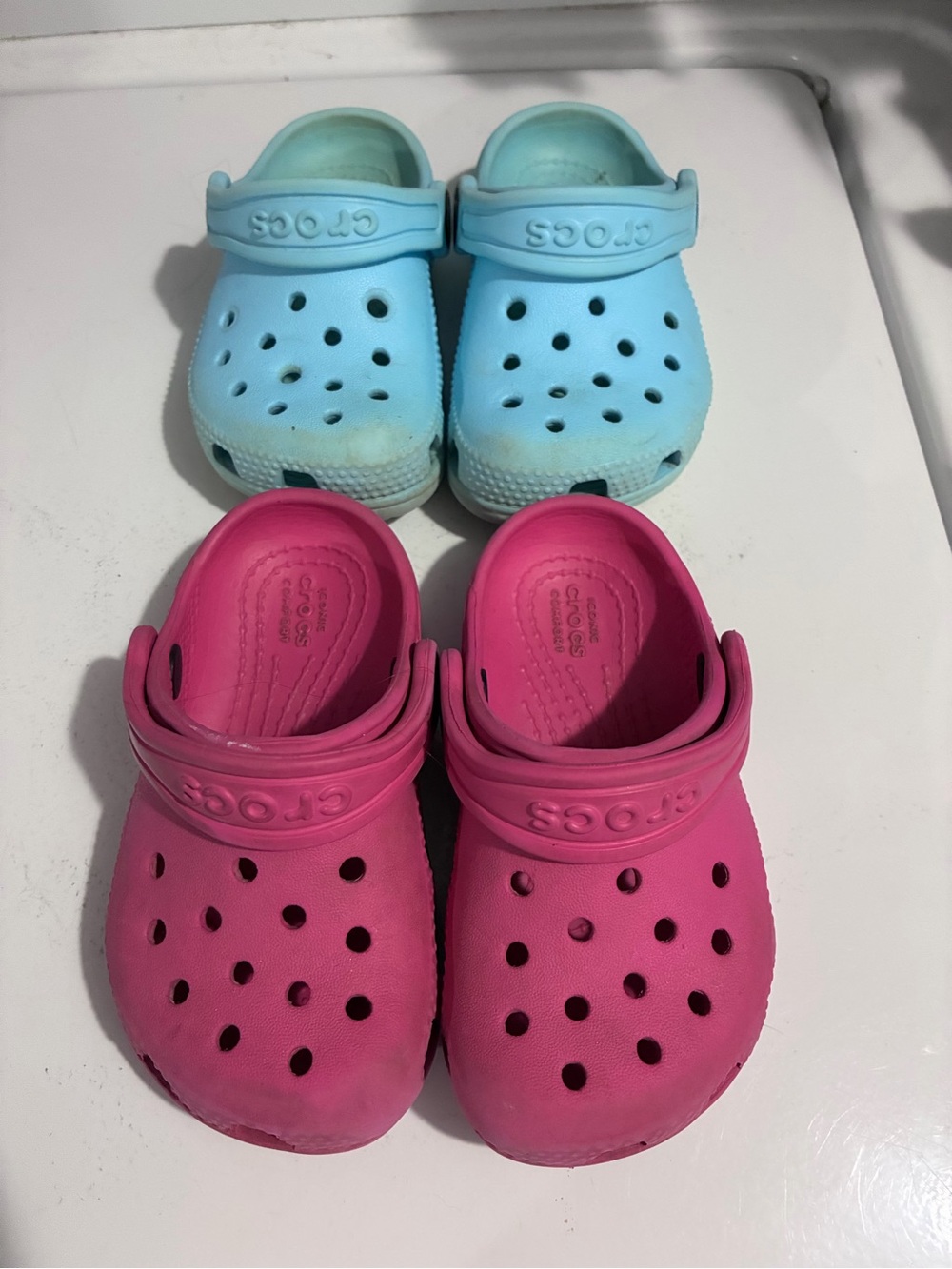 CROCS Kids Classic Clogs in Pink and Light Blue
